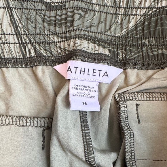 NWOT Athleta Brooklyn Jogger sumi green marble size 16 P - Picture 5 of 5
